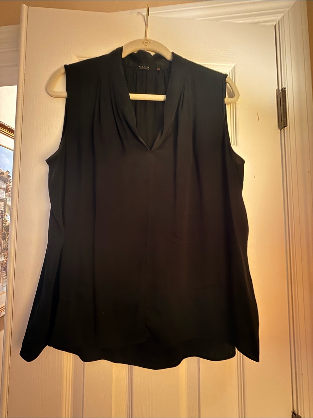 Theory Women's Silk Black Sleeveless V-Neck Blouse - Brand: